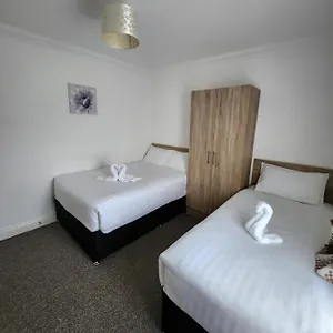https://comfort-room-with-free-minibar-teacoffee.dublin-hotelsweb.com